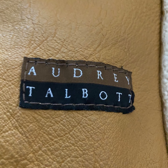 Audrey Talbott lambskin, fox fur trimmed - Picture 3 of 5